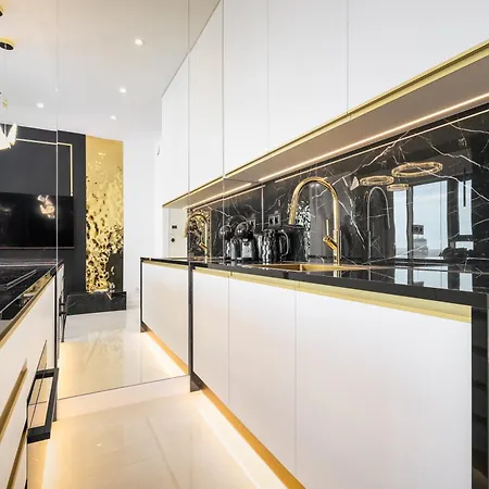 Goldstar Apartament- Wanna Z Widokiem, 19 Pietro, Hanza Tower * 슈체친