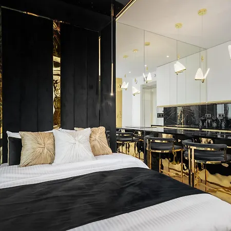 Goldstar Apartament- Wanna Z Widokiem, 19 Pietro, Hanza Tower 아파트 *