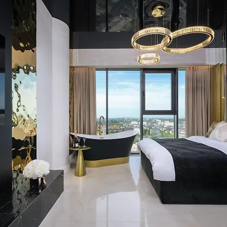 Goldstar Apartament- Wanna Z Widokiem, 19 Pietro, Hanza Tower דירה