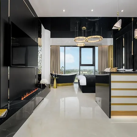 Goldstar Apartament- Wanna Z Widokiem, 19 Pietro, Hanza Tower Διαμέρισμα